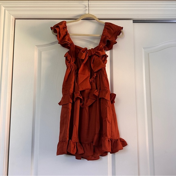 WeWoreWhat brand new dress - Picture 4 of 6